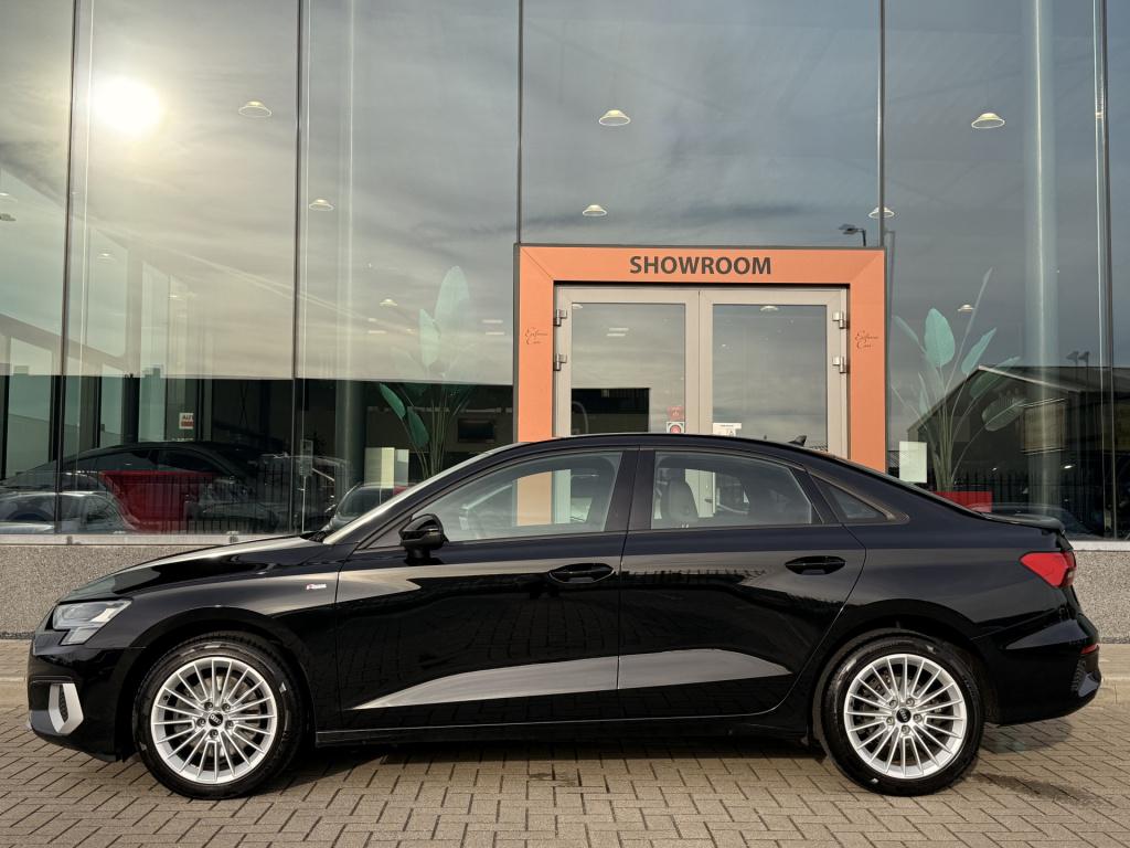 Audi A3 limousine 30 tfsi advanced edition | navi | acc | stoelverwarming |