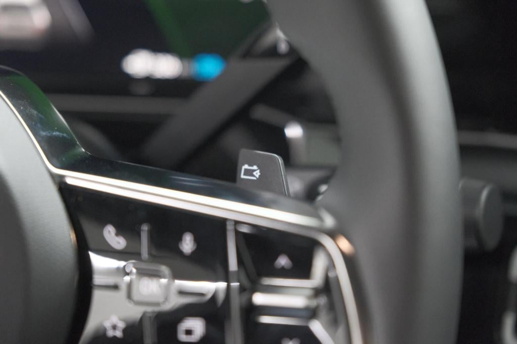 Renault 4 comfort range iconic 52 kwh | pack advanced driving assist | came