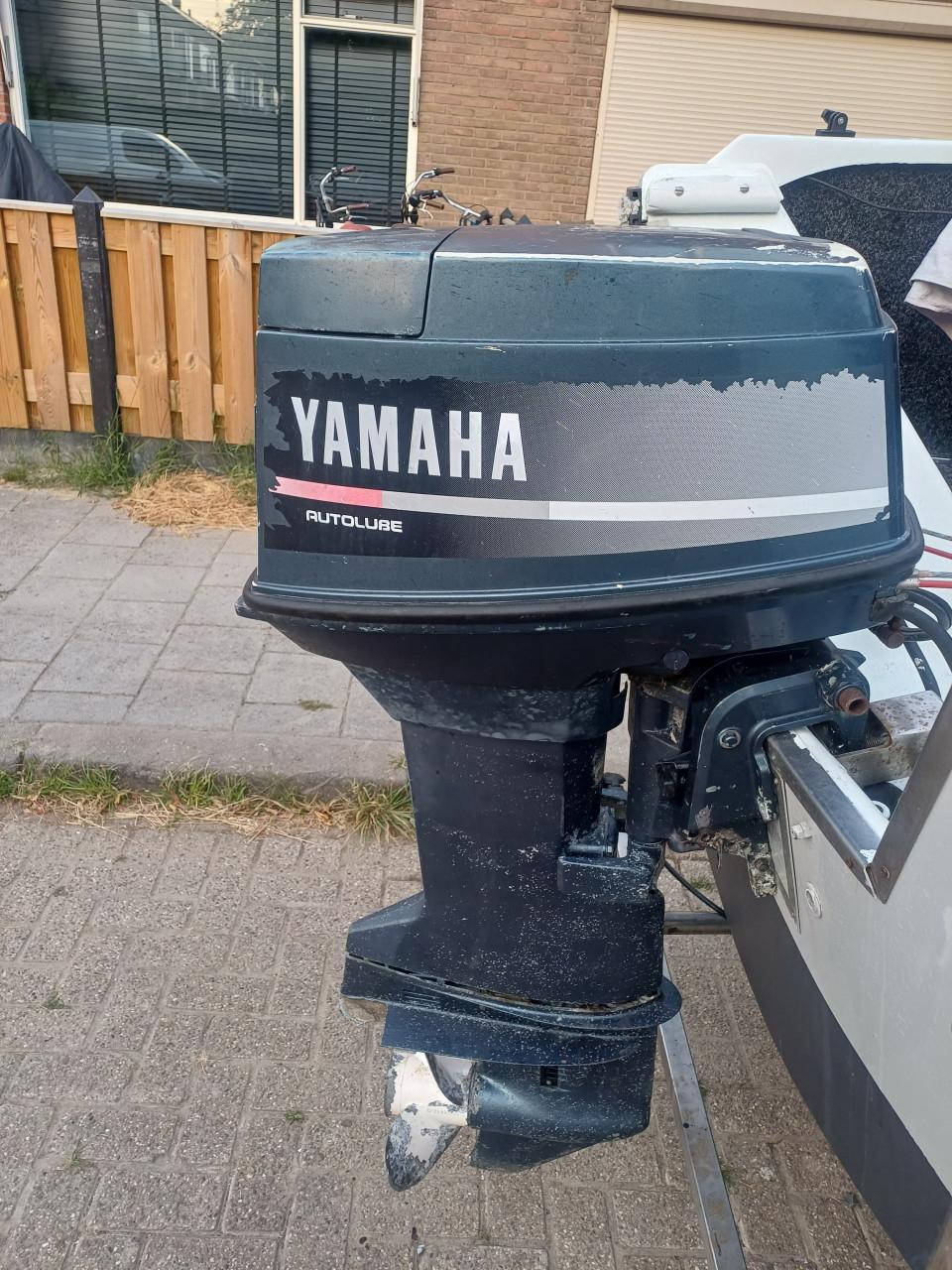 Te koop yamaha 40 pk 2 takt