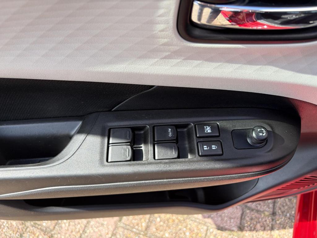 Suzuki Swift 1.2 comfort plus smart hybrid