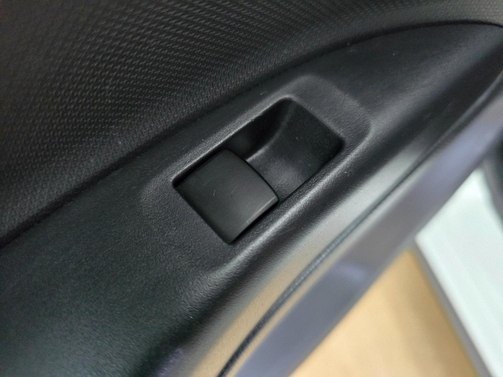 Mitsubishi Space Star occasion 1.2 intense+ met sportvelgen en clima airco 