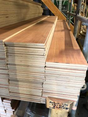 12 mm hardhout platen 250 x 21 cm 3,50 ps 10 voor 30