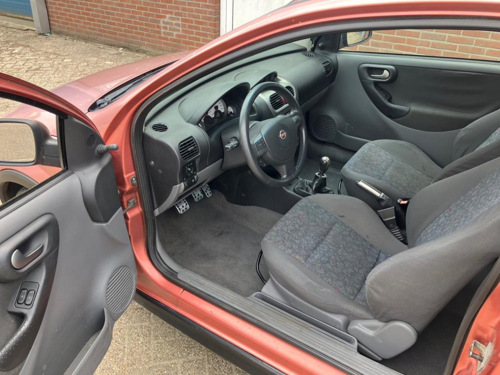 Opel Corsa 1.2-16v sport