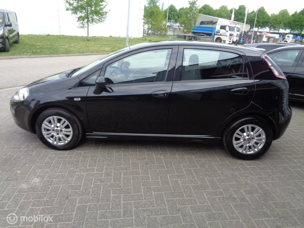 Fiat Punto evo 0.9 twinair turbo street/airco/cruise/5 deurs/pdc