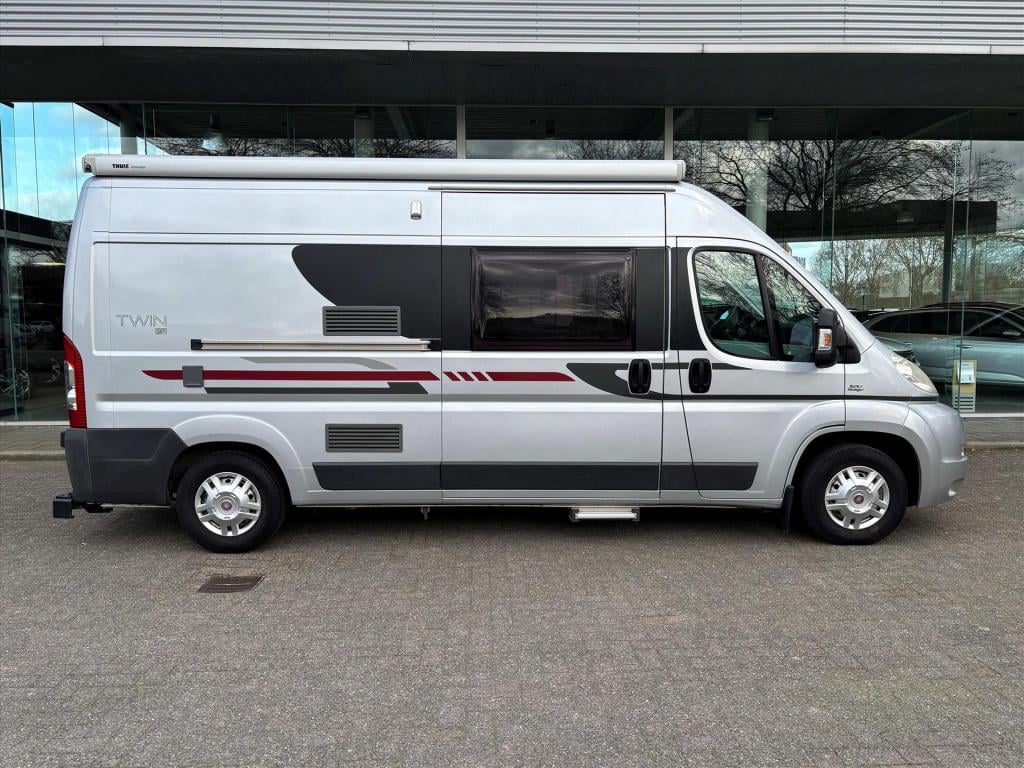 Adria Onbekend twin 2.3 d 600 sp buscamper| luifel| keuken|toilet