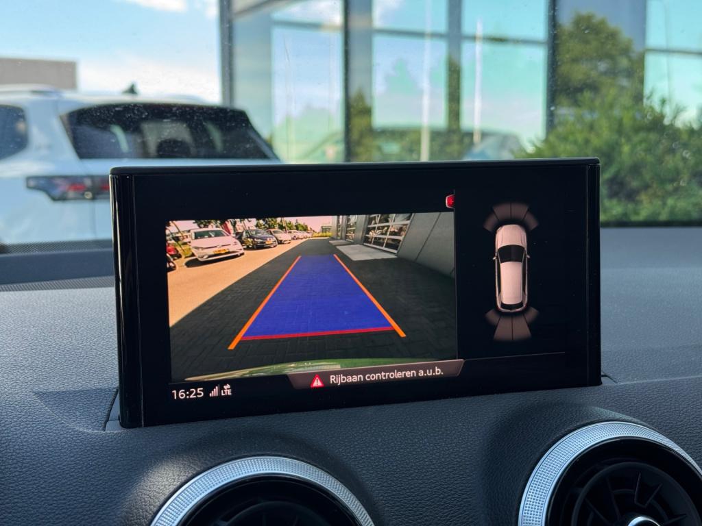 Audi Q2 35 tfsi s-line * keyless * virtual cockpit * stoelverwarming * carp