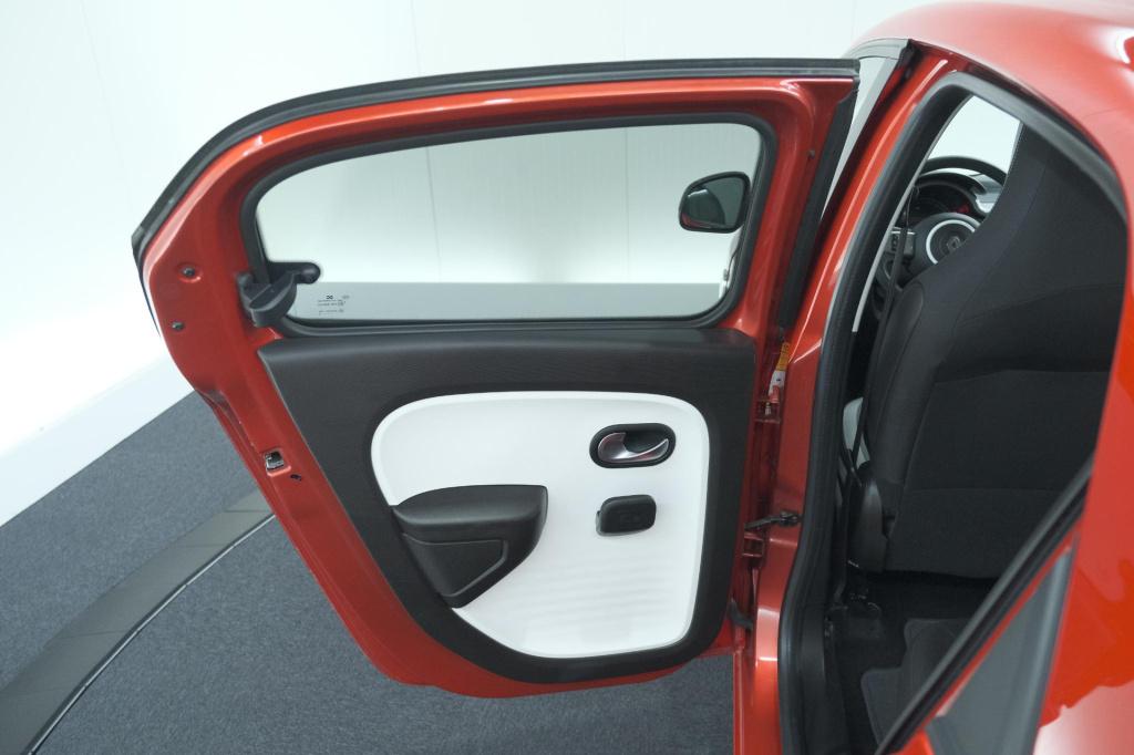 Renault Twingo 1.0 sce limited | automaat | parkeersensoren | allseason ban