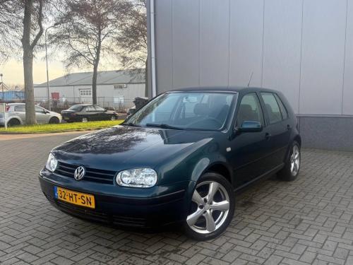 Volkswagen Golf 1.4-16V Master Edition