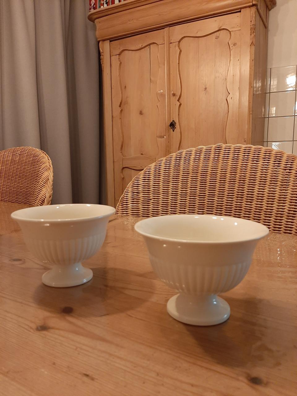 WEDGWOOD EDME - 2 SERBET / YS COUPS