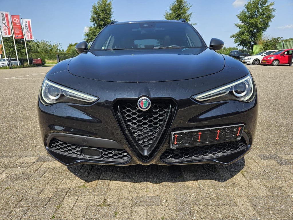 Alfa Romeo Stelvio 2.0 t awd 280pk veloce q4