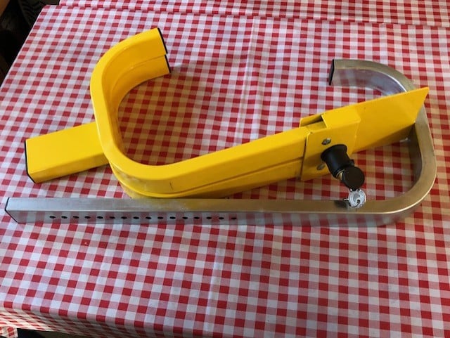 Wielklem voor caravan, aanhanger of auto