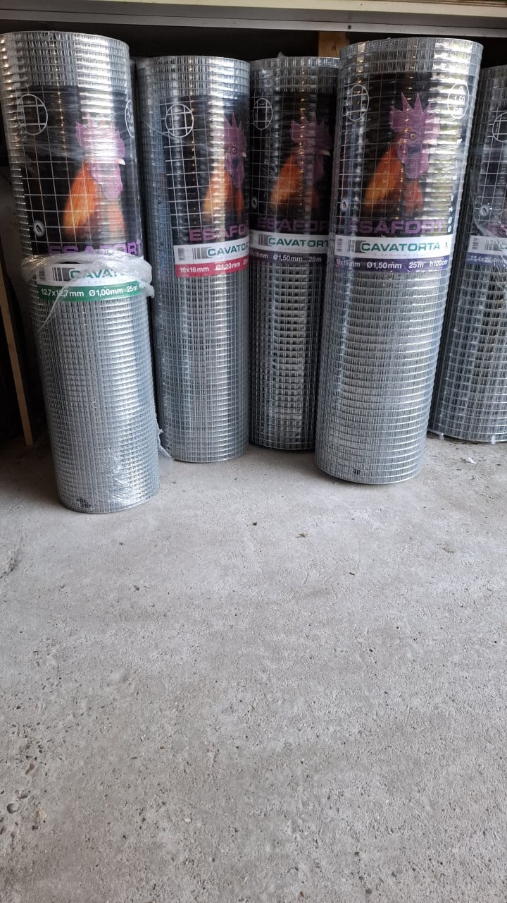 Esafort gaas volle rol of per meter...