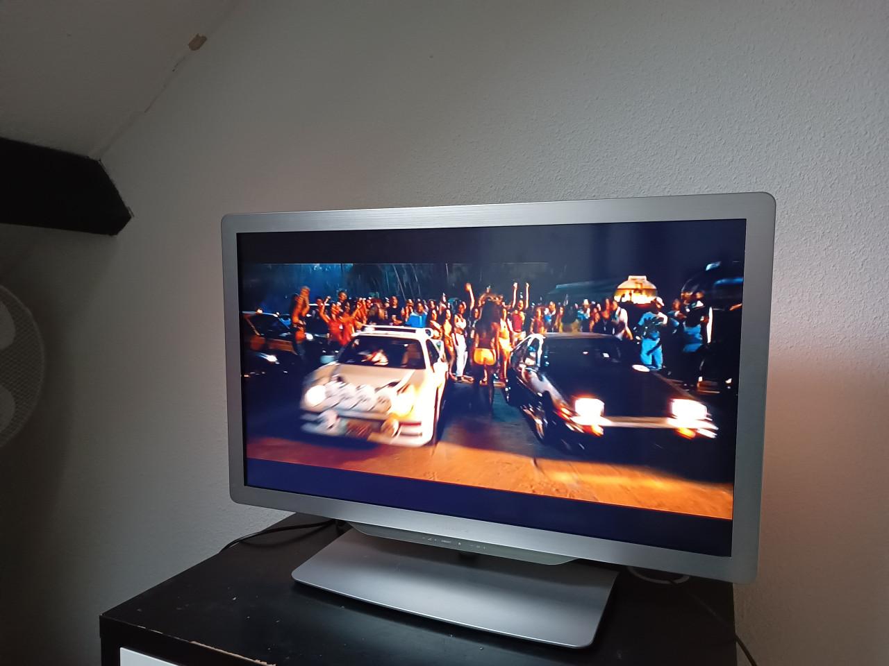 Televisie Philips 32 inch (81cm) met Ambilight
