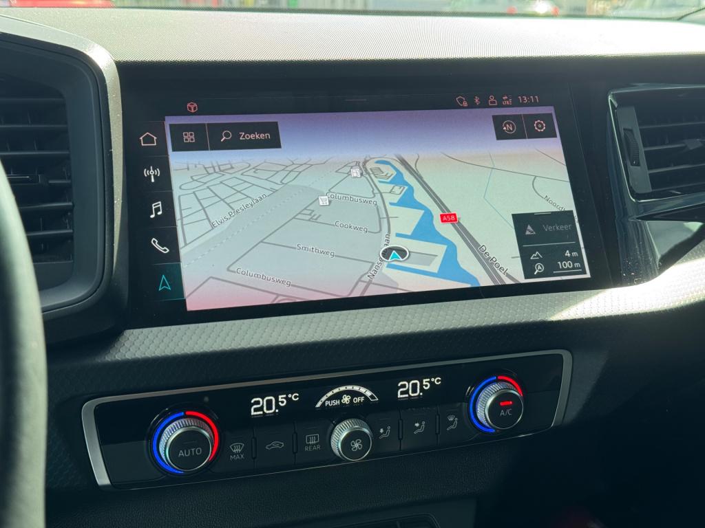 Audi A1 Sportback 25 tfsi edition s- line * carplay * led * automaat