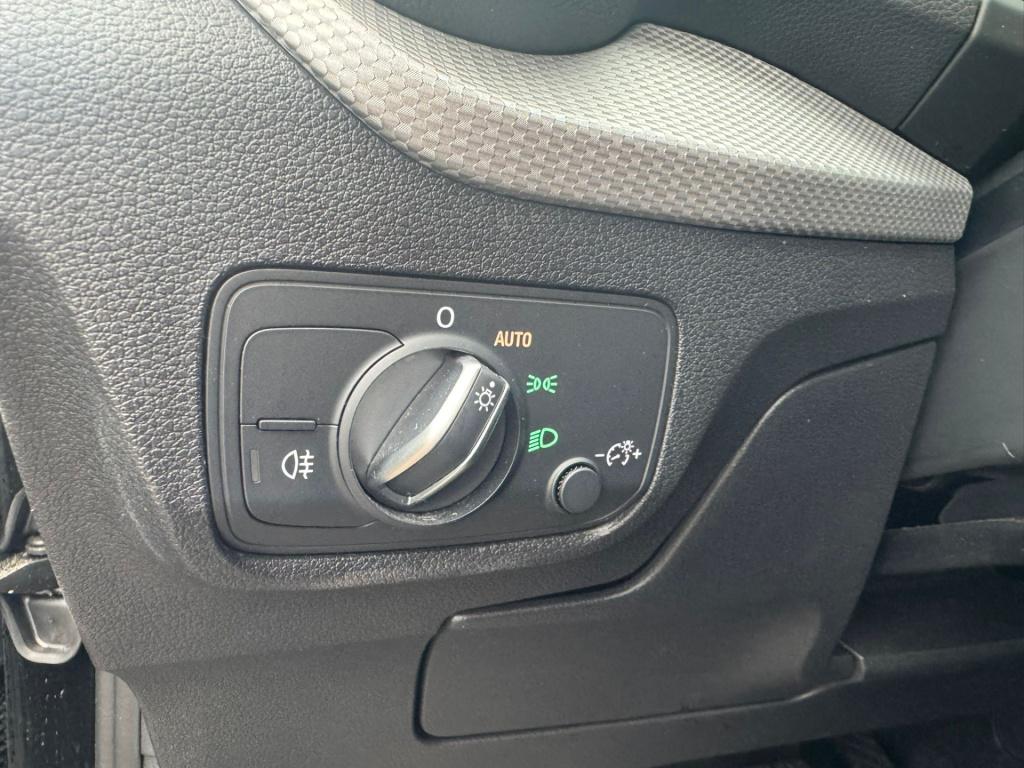 Audi Q2 35 tfsi s edition