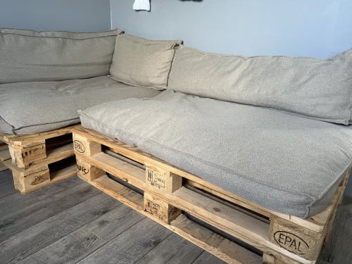 Pallet hoekbank inclusief kussens