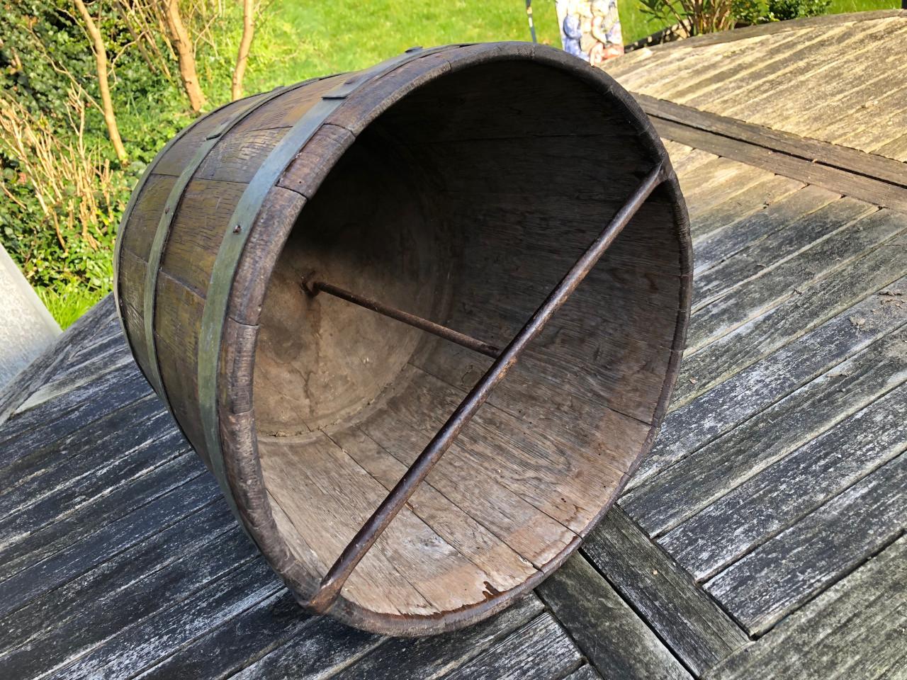 Oude graanmaat