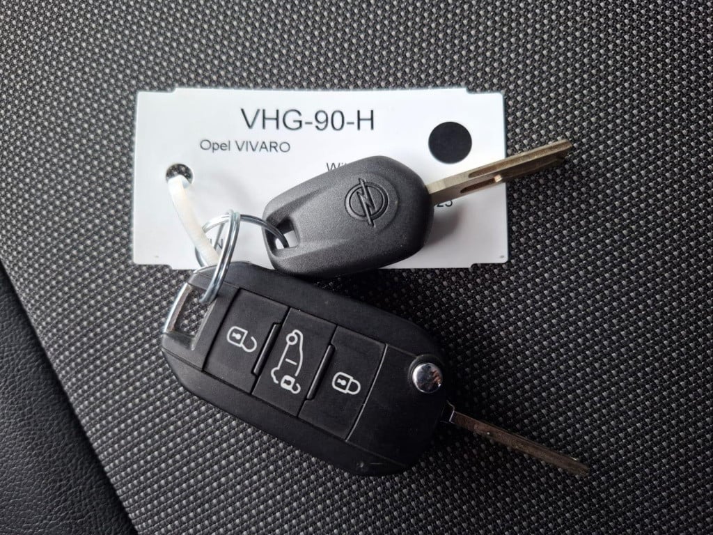 Opel Vivaro 1.5 cdti l2h1 edition l3h1 / airco / cruise controle / 3 zits /
