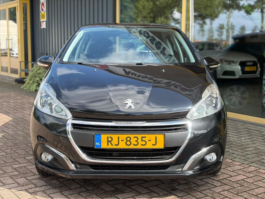 Peugeot 208 1.2 puret. blue lion
