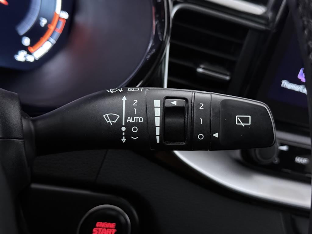 Kia Xceed 1.5 t-gdi mhev executiveline | trekhaak | schuifdak | jbl |