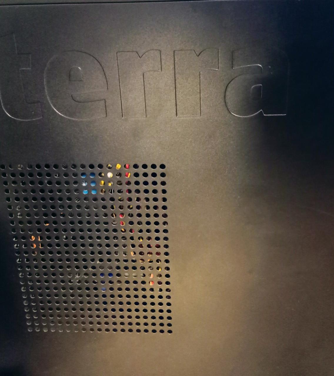 Terra desktop computer