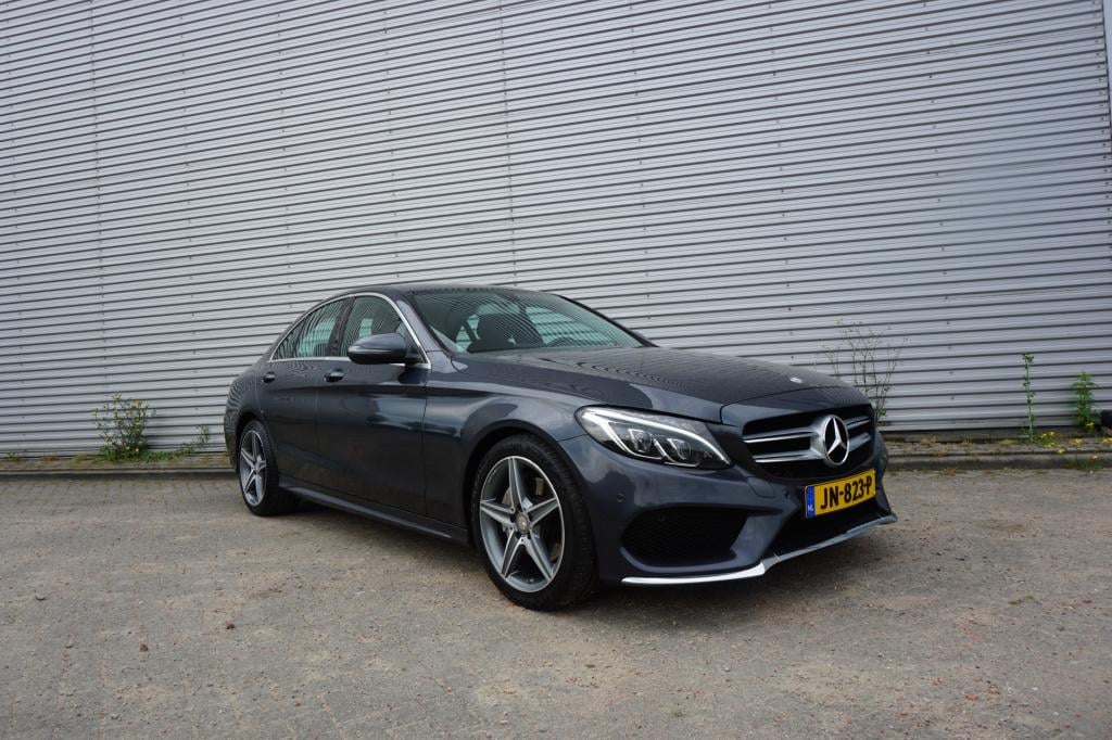 Mercedes-Benz C-Klasse 180 ambition amg line climate / navi / cruise / pdc 