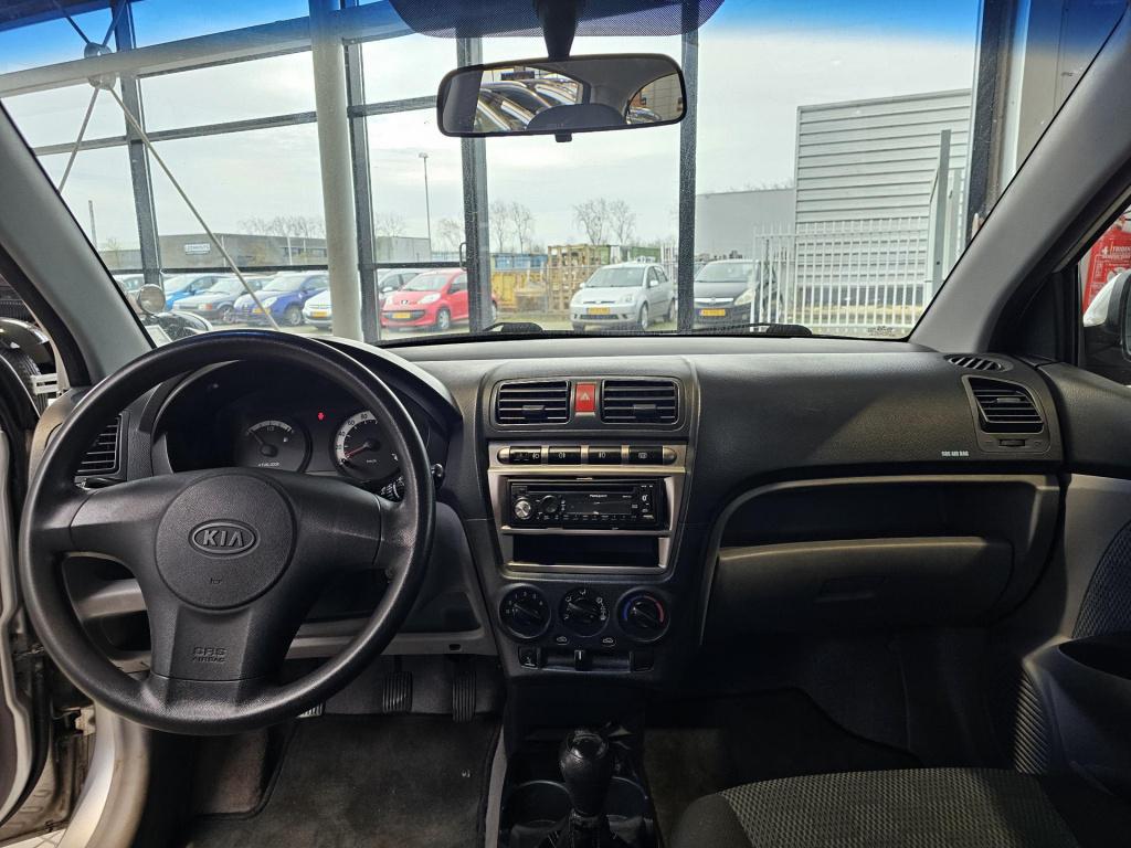 Kia Picanto 1.0 ex 5drs incl nieuwe apk en beurt