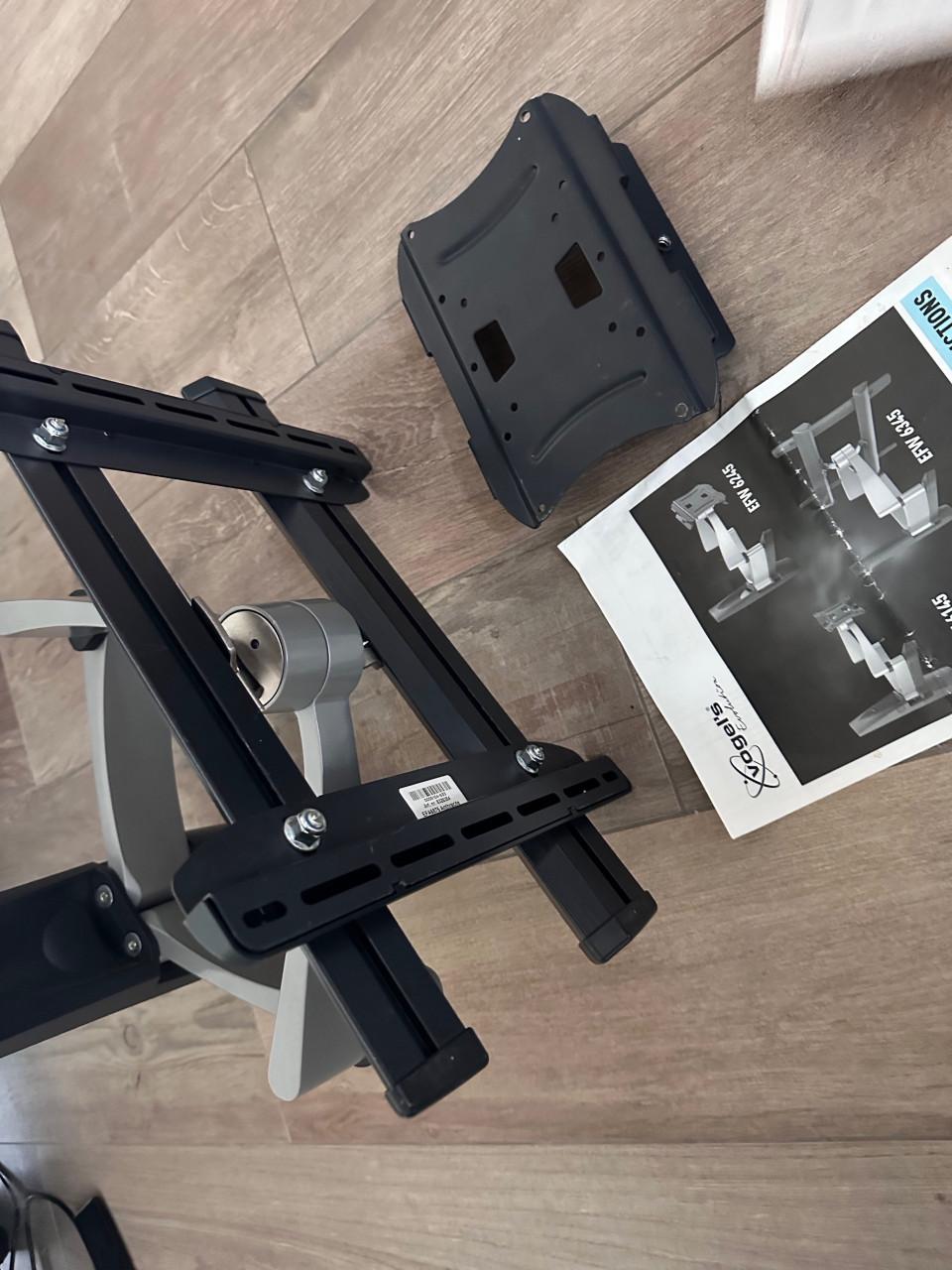 Vogel’s TV muurbeugel