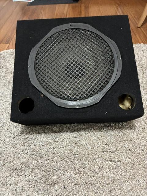 2 luidsprekers / monitoren 6,5 Ohm