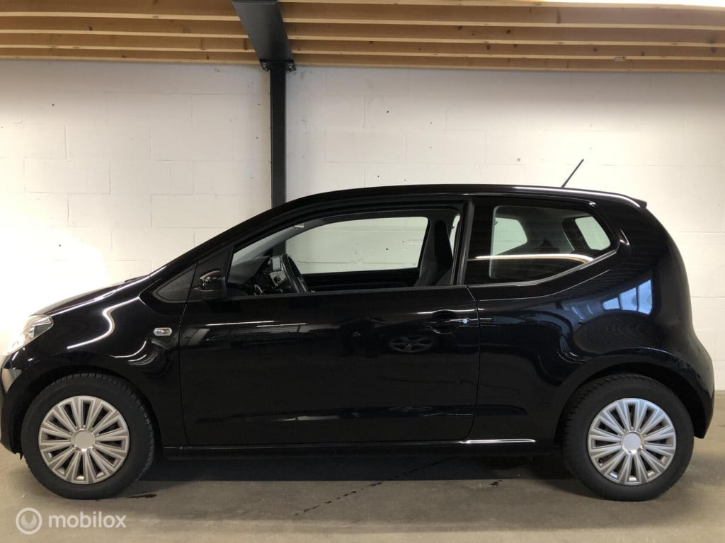 Volkswagen UP! 1.0 move up! bluemotion