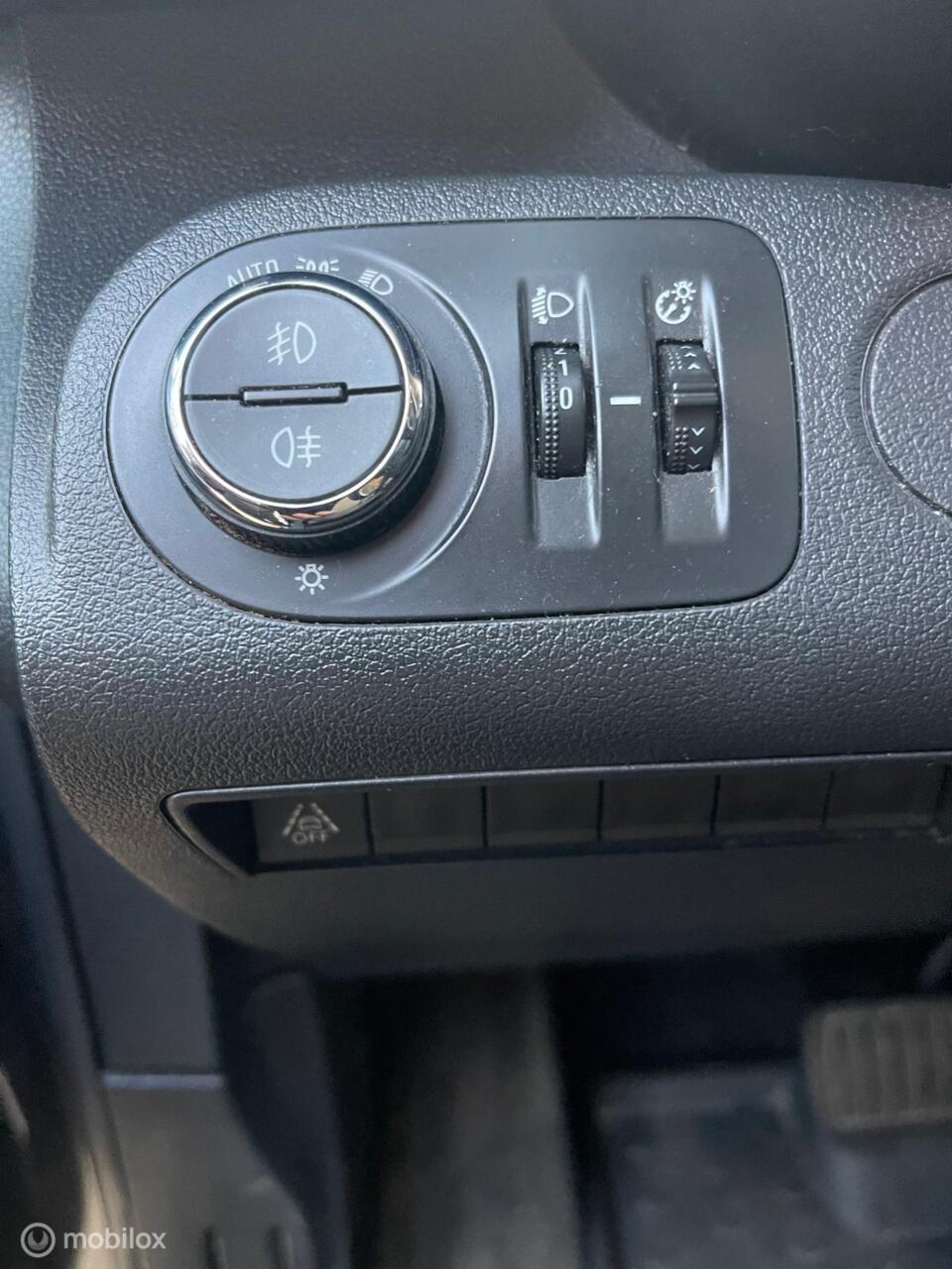 Opel Combo 1.5d l2h1 edition, jul-2021, 150.977 km