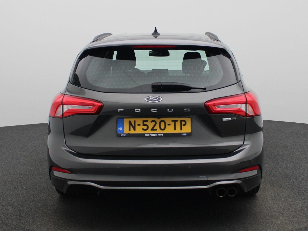 Ford Focus wagon 1.0 ecoboost hybrid st line x business winter pack - clima