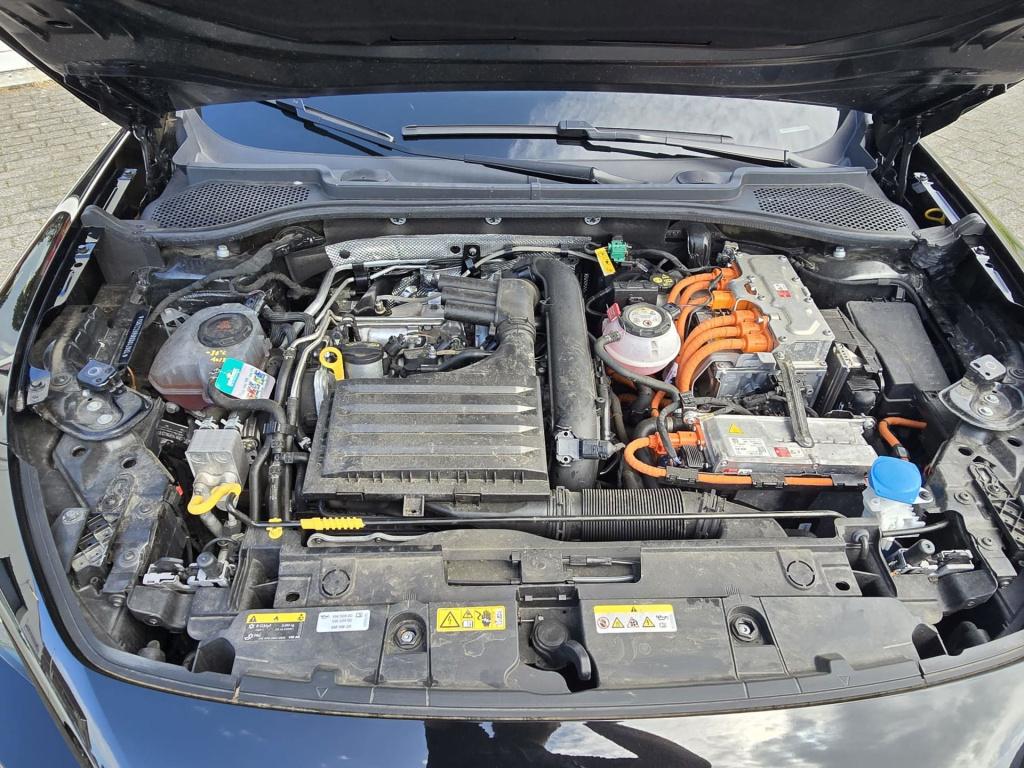 Cupra Formentor 1.4 tsi e-hybrid vz performance tribe edition