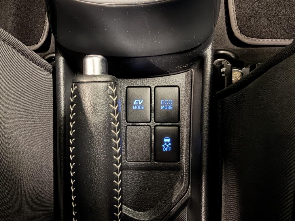Toyota Yaris 1.5 hybrid aspirat| camera| trekhaak| cruise| climate
