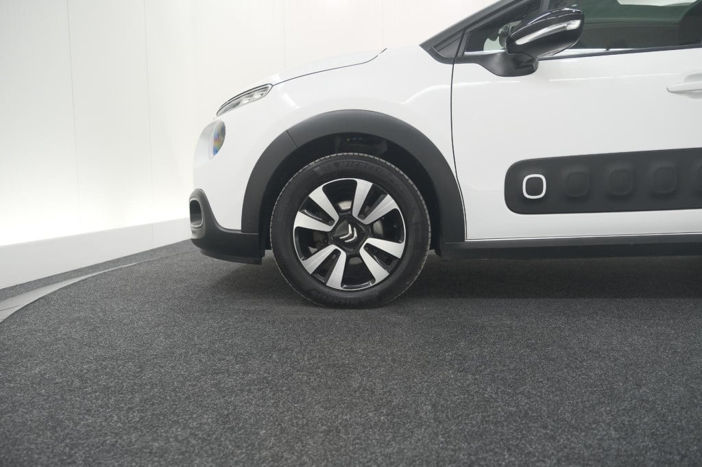 Citroen C3 puretech 110 eat6 feel edition | panoramadak | apple carplay | p
