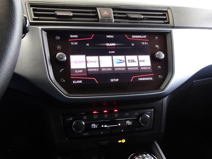 Seat Arona 1.0 tsi 95pk style business intense