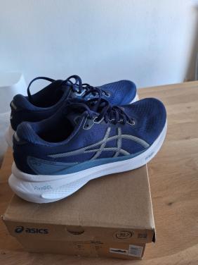 Asics gel Kayano-30 hardloopschoenen mt 43,5