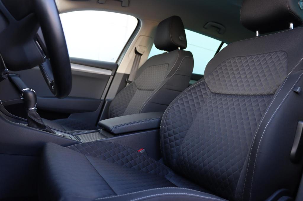 Skoda Superb combi 1.5 tsi act business edition 150pk