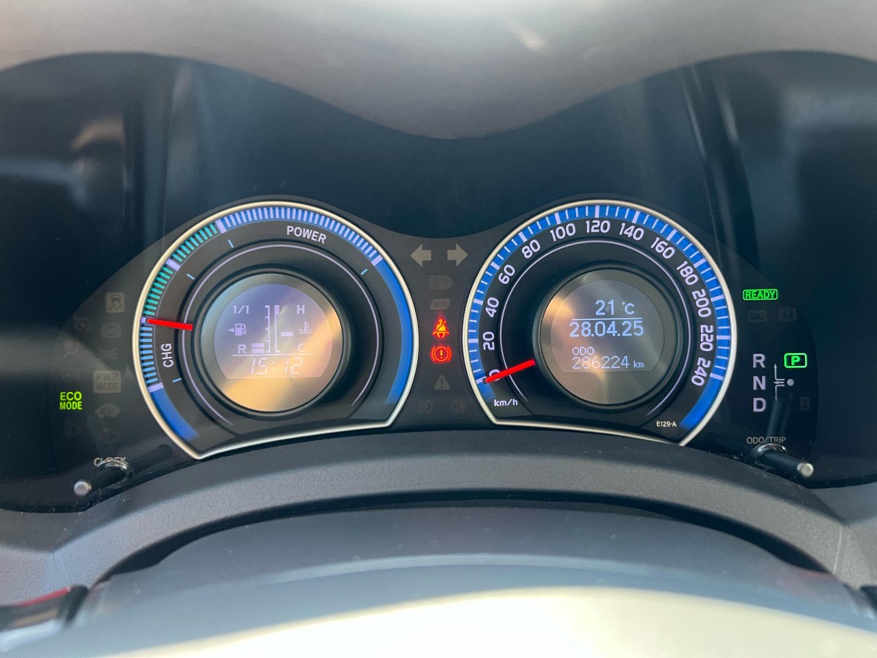 Toyota Auris 1.8 Full Hybrid Dynamic/NAVI/Keyless/Leer/Stoelverwarming