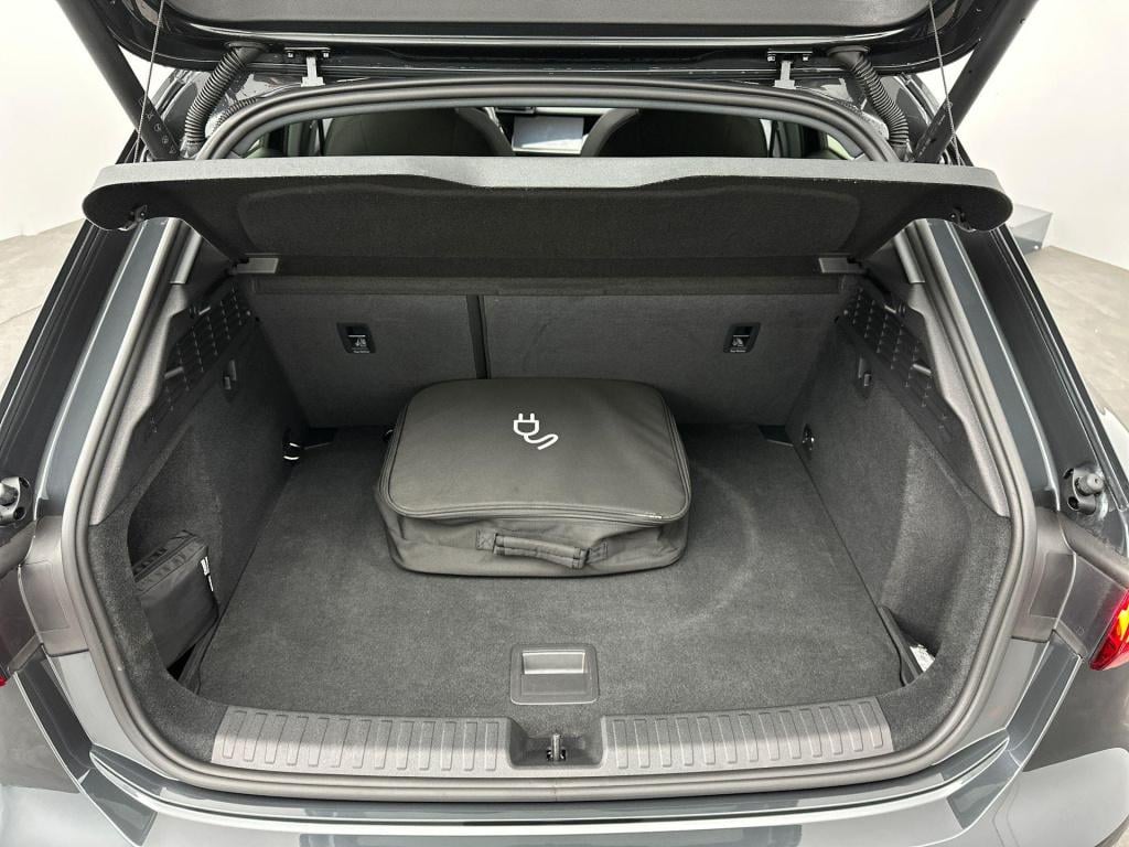 Audi A3 sportback 40 tfsi e s-line pano matrix massage