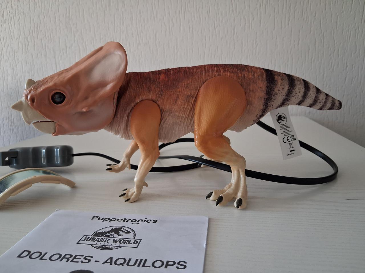 Puppetronics Jurassic World Dolores Dinosaurus robot
