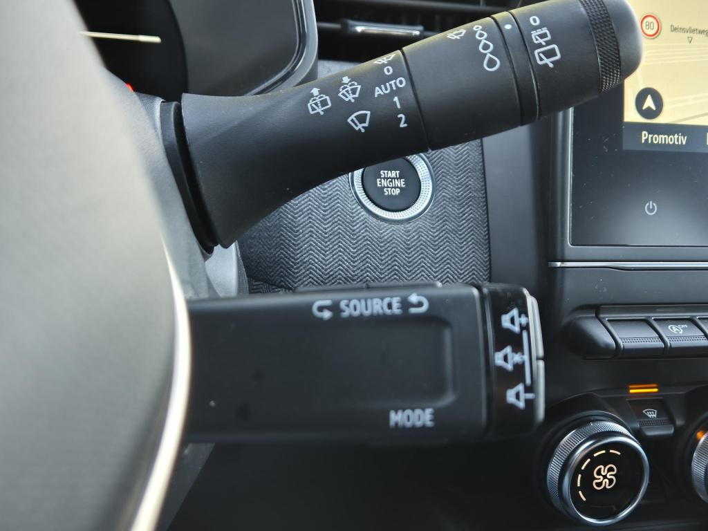 Renault Clio 1.0 tce 90 gpf techno camera, navigatie, apple/android auto
