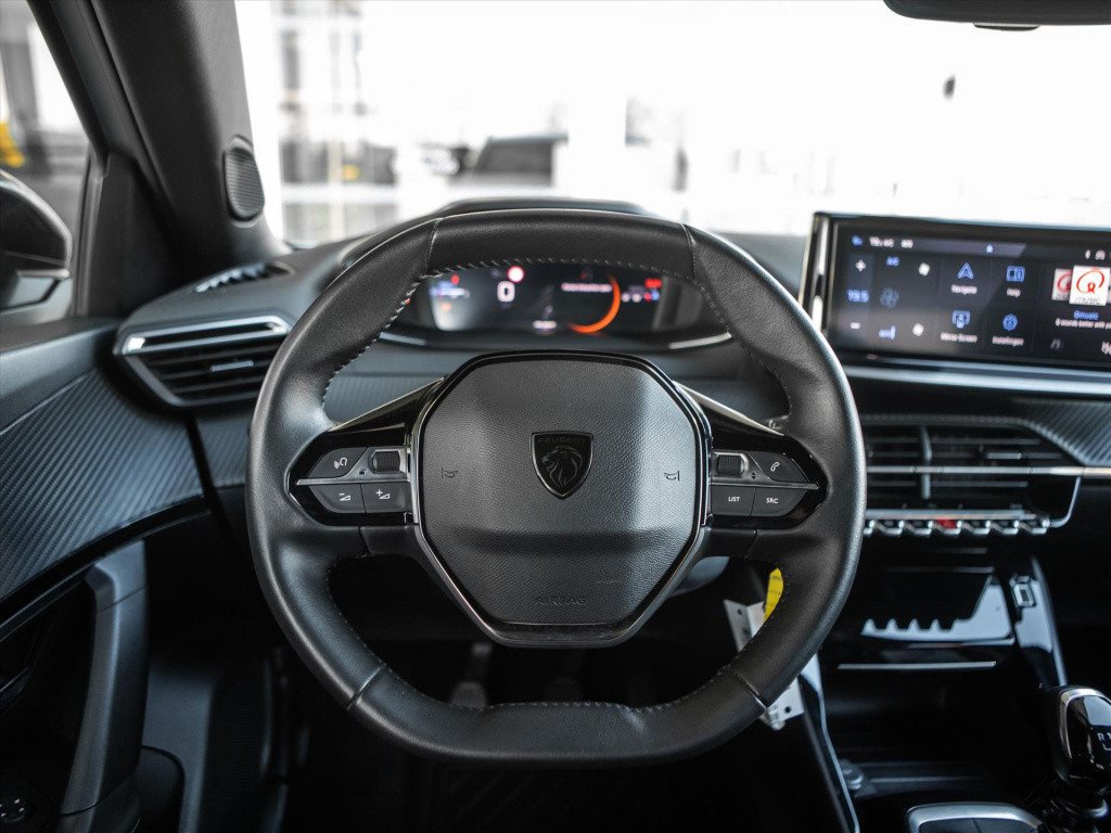 Peugeot 2008 1.2 puretech 100pk allure