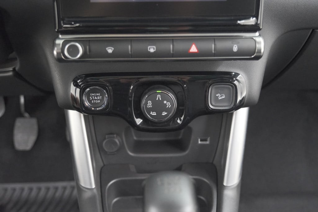 Citroen C3 Aircross puretech 110 s&s shine | panoramadak | camera | dodehoe