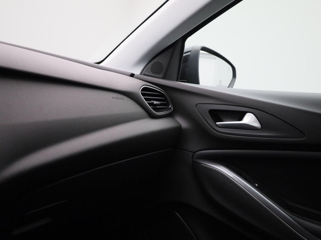 Opel Grandland X 1.2 turbo business executive | lmv | parkeer sensoren | el