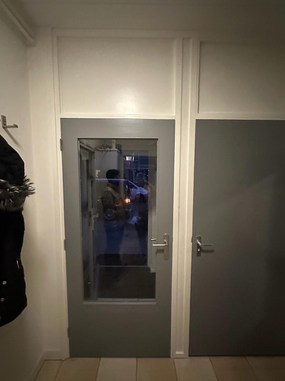 🎨 Schilder nodig in Zeeland? Strak werk voor muren, kozijnen & deuren!