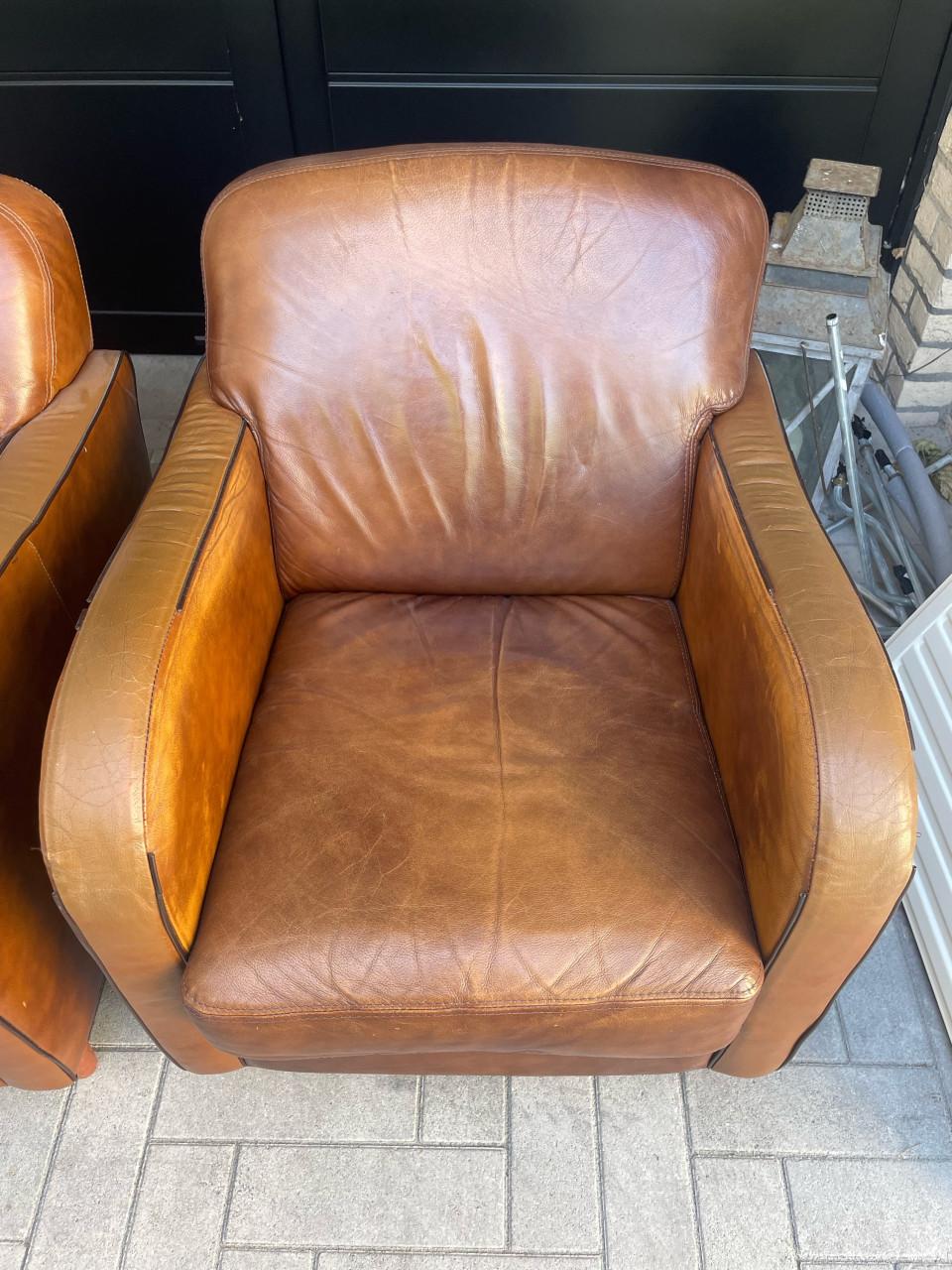 Gratis af te halen 2 leren stoelen