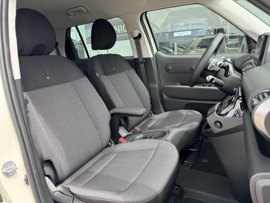 Hyundai Inster evolve 49 kwh