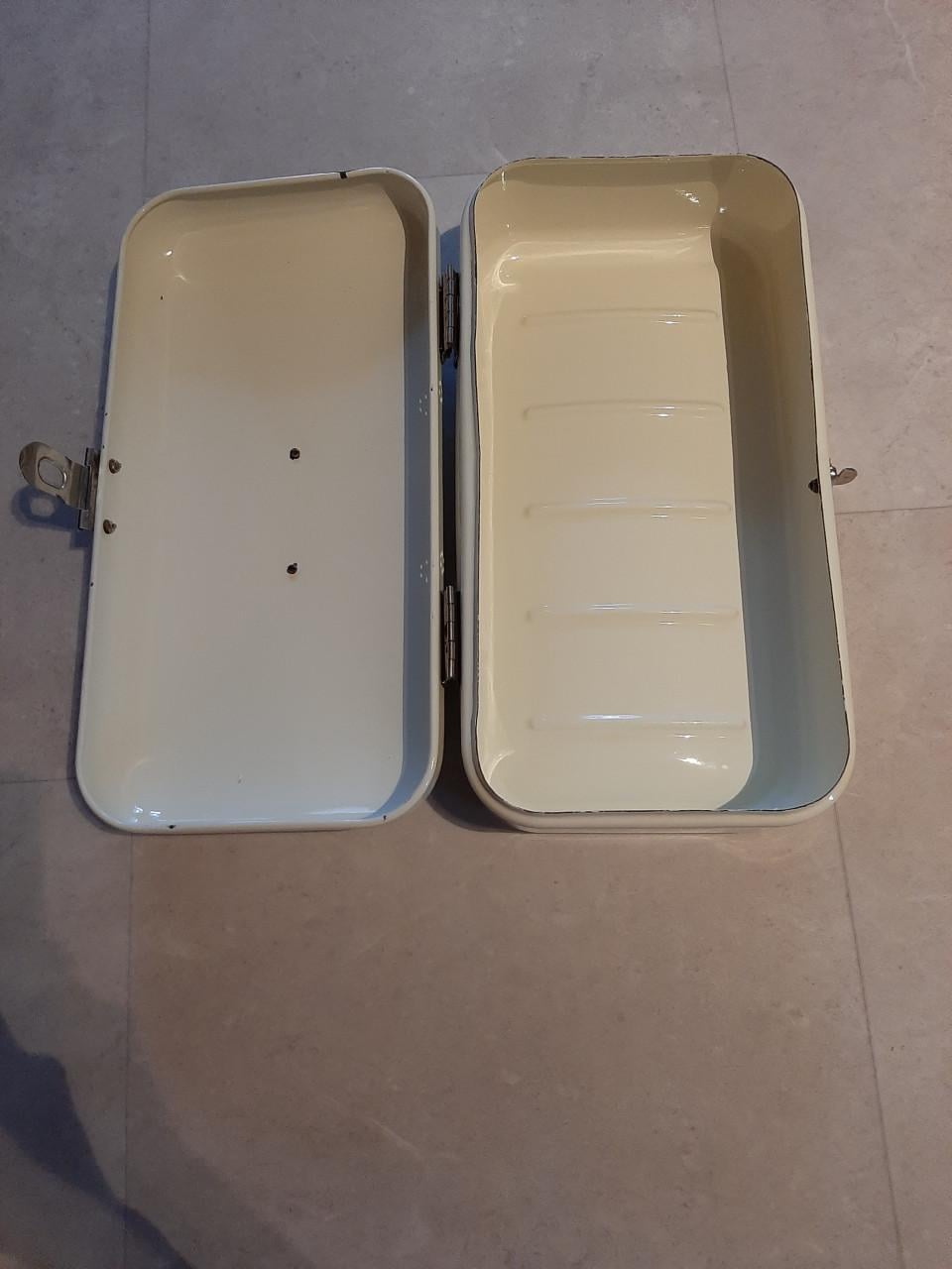 EMAILLE BROODTROMMEL - KLEUR WIT - ONBESCHADIGD