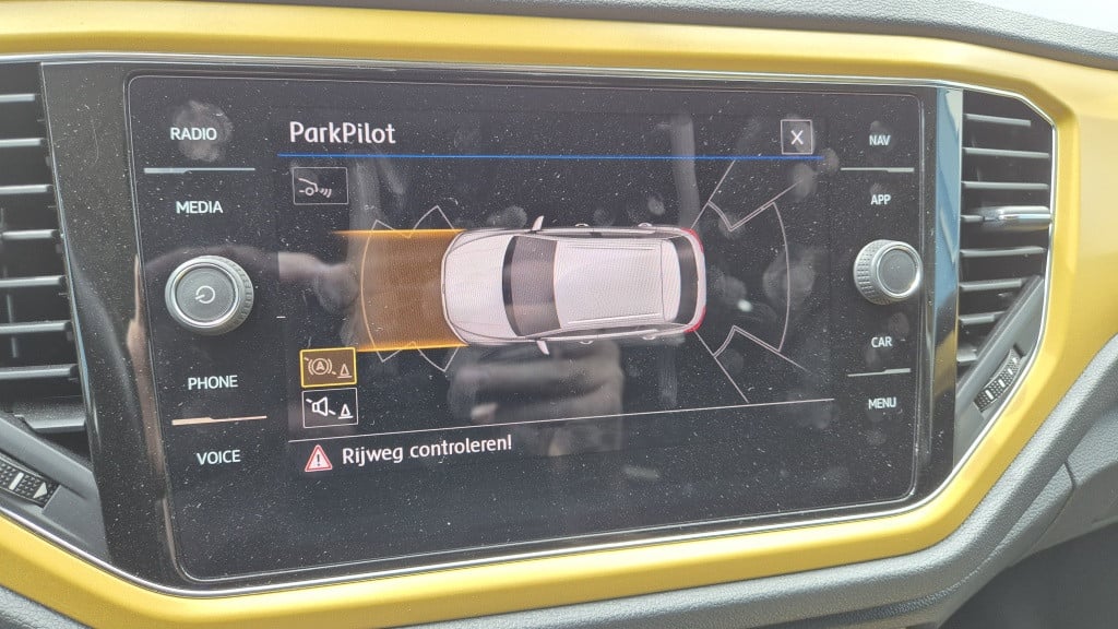 Volkswagen T-roc tsi style business*led*pano*blind-spot*clima*lane-ass*beat